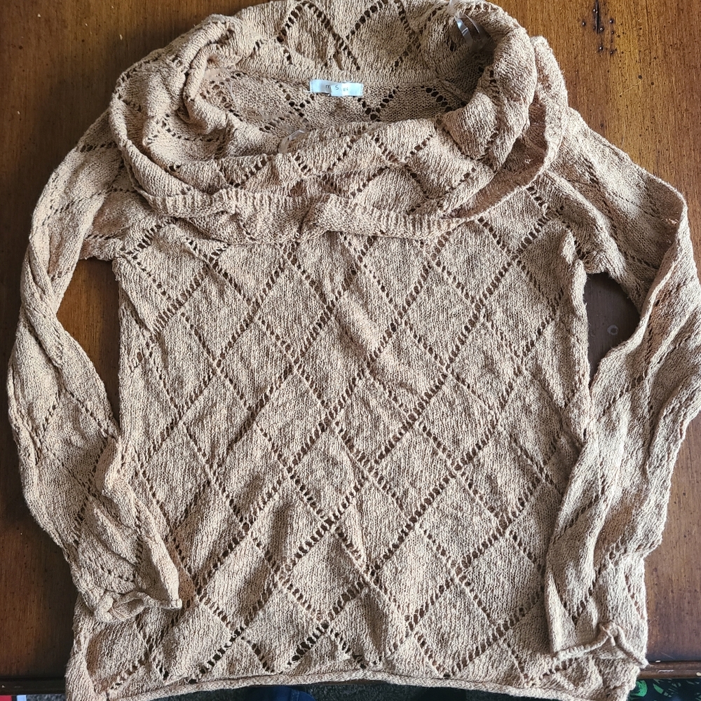 Maurices sweater